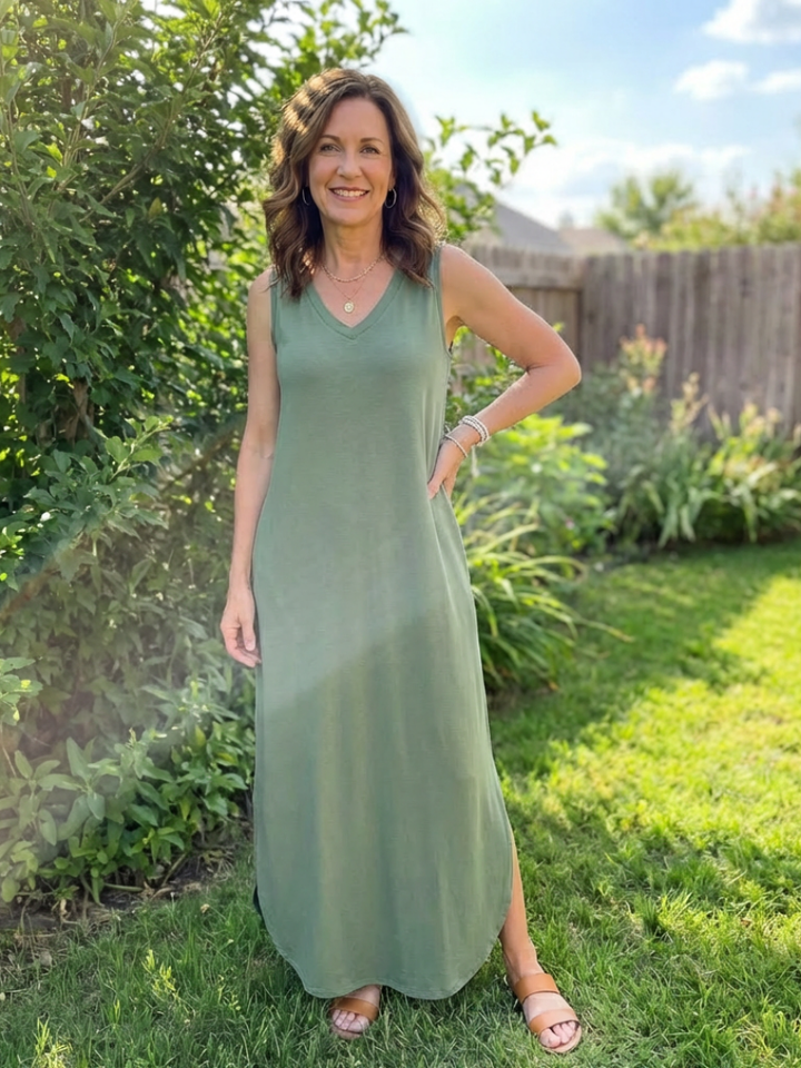 Liora | Sleeveless V Neck Pocket Maxi Dress
