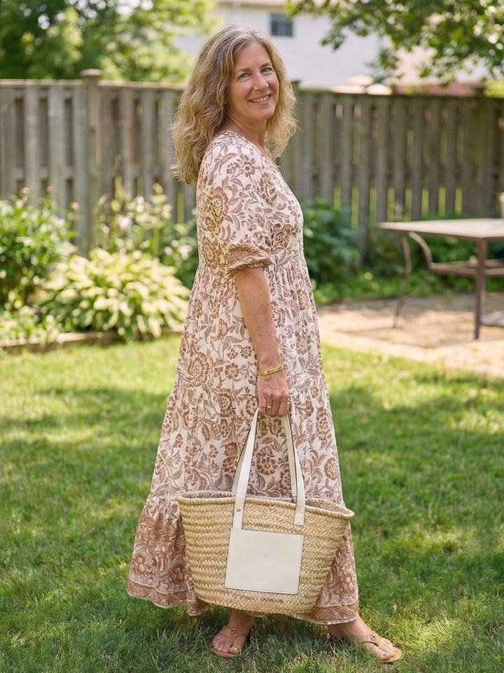 Calandra | Short Sleeve V Neck Floral Midi Dress